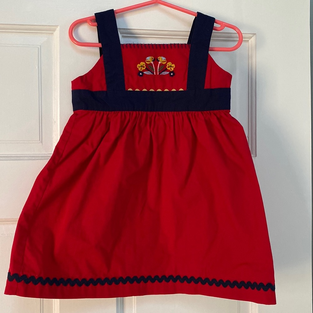 Beautiful dress for a 90cm high girl. Never worn, but without tag.